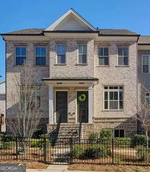 4745 Roswell Rd, Sandy Springs, GA 30342
