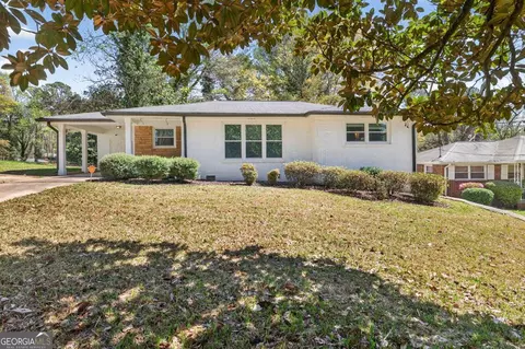 3061 Glendale Ct, Decatur, GA 30032