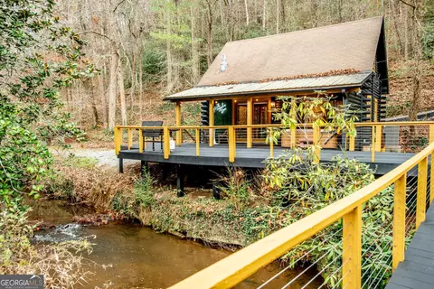 277 Jo Anne Sisson Rd, Blue Ridge, GA 30513