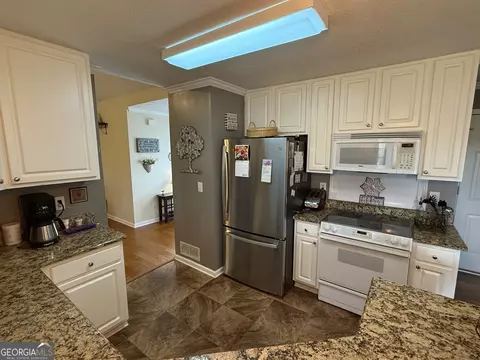 Kitchen - 3030 Summit Ln, Monroe, GA 30655 photo 1 of 2