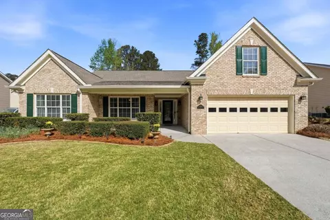 1265 Creek Pointe Cir, Lawrenceville, GA 30043