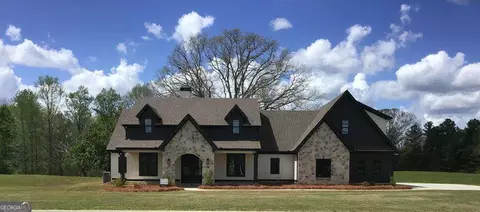 728 Lake Circle Rd, Buchanan, GA 30113
