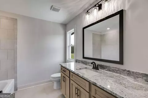 Bath - 728 Lake Circle Rd, Buchanan, GA 30113 photo 5 of 5