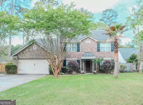 82 Golden Grove Ln, Richmond Hill, GA 31324