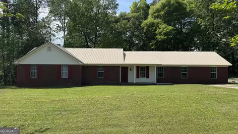 355 Summerhill Rd, Thomasville, GA 31757