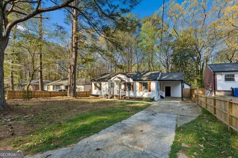 2545 Plantation Dr, Atlanta, GA 30344