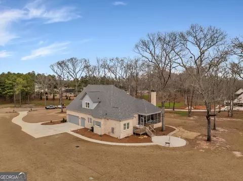 Exterior - 117 Pine Bough Trl, Perry, GA 31069 photo 5 of 22