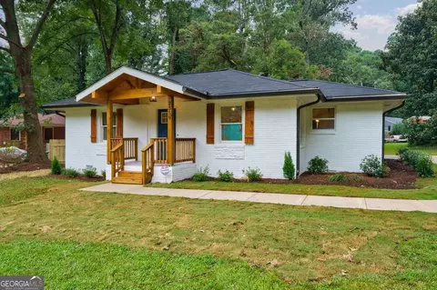 2359 Mark Trl, Decatur, GA 30032