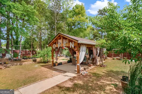 Exterior - 385 Buckingham Ter, Athens, GA 30607 photo 4 of 10