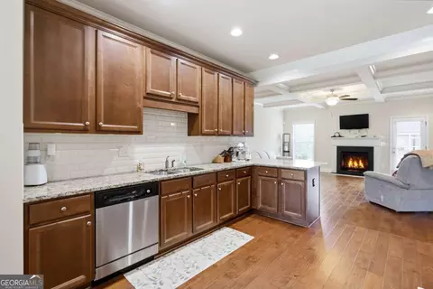 Kitchen - 2693 Madison Mae Ln, Grayson, GA 30017 photo 3 of 3