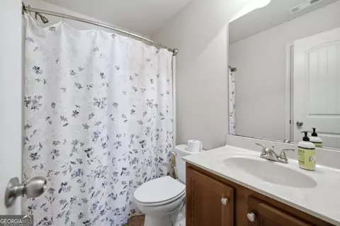 Bath - 2693 Madison Mae Ln, Grayson, GA 30017 photo 2 of 2