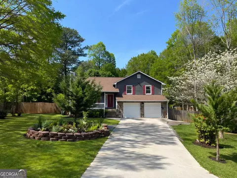 120 Bunny Ln, Fayetteville, GA 30215