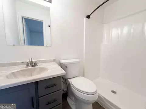 Bath - 85 Hidden Forest Rd, Covington, GA 30014 photo 2 of 4