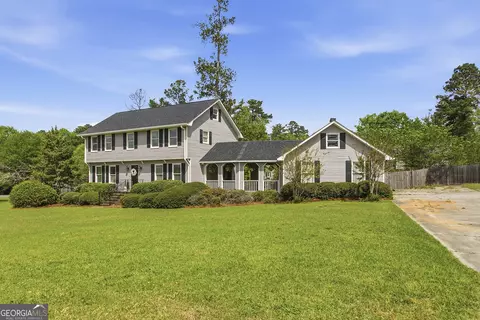 6201 Governor Macdonald Dr, Macon, GA 31216