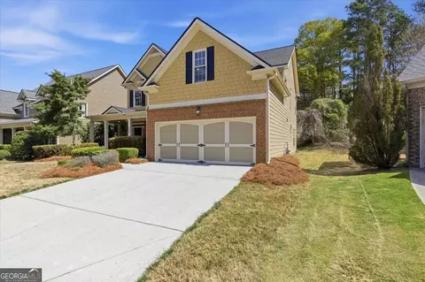 Exterior - 2080 Pinehurst View Dr, Grayson, GA 30017 photo 2 of 11