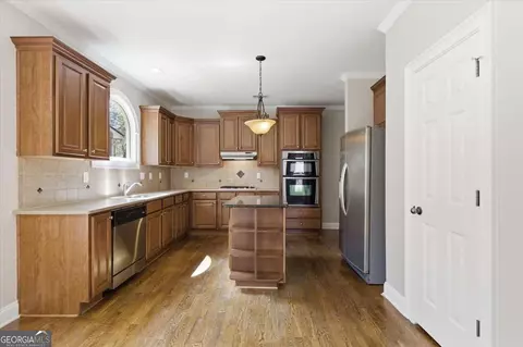 Kitchen - 2080 Pinehurst View Dr, Grayson, GA 30017 photo 1 of 4