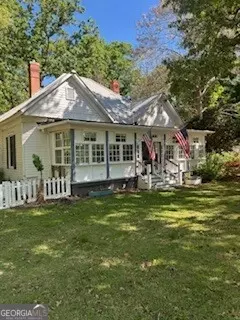 107 6th Ave, Mansfield, GA 30055
