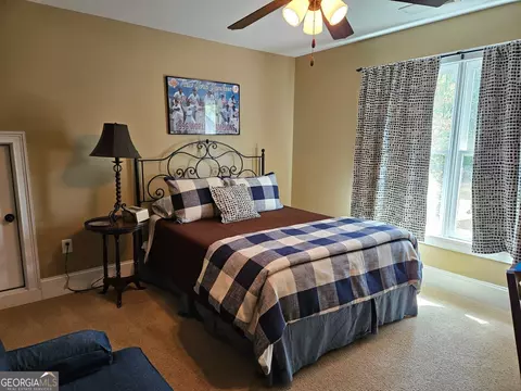 Bedroom - 1270 Red Fox Trl, Bishop, GA 30621 photo 3 of 3