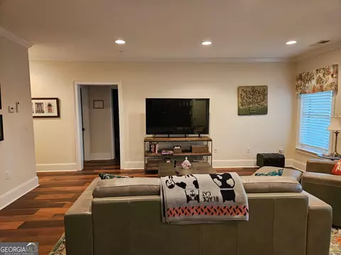 Living - 1270 Red Fox Trl, Bishop, GA 30621 photo 2 of 2