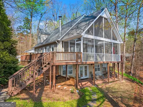997 Rue Fleur De Lis, Lavonia, GA 30553