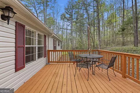 Exterior - 2533 Mcfarlin Bridge Rd, Carnesville, GA 30521 photo 5 of 8