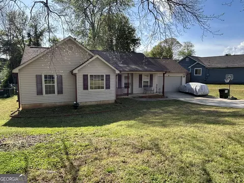 10417 Iron Gate Ln, Jonesboro, GA 30238