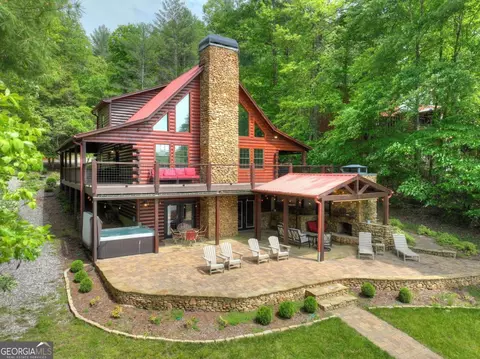 67 Lakeshore Dr, Blairsville, GA 30512