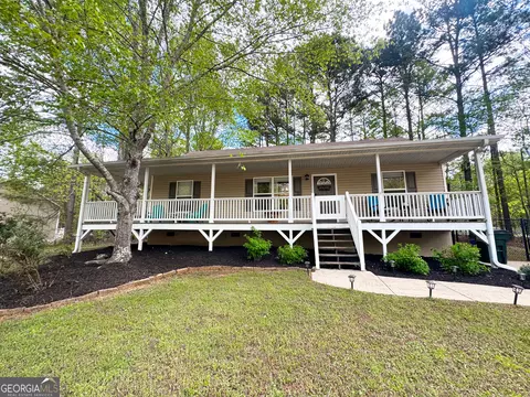 389 Orchard Dr, Temple, GA 30179