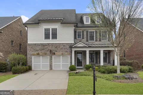 4884 Kentwood Dr, Marietta, GA 30068