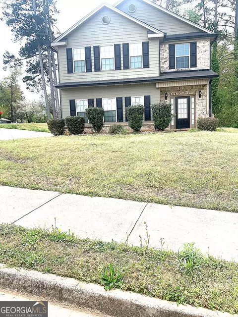 8198 Laurel Dr SW, Covington, GA 30014