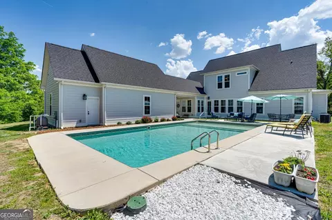 Exterior - 200 Waters Dr, Ringgold, GA 30736 photo 8 of 13