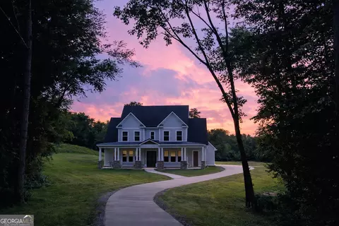 200 Waters Dr, Ringgold, GA 30736