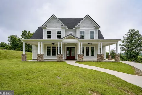 Exterior - 200 Waters Dr, Ringgold, GA 30736 photo 2 of 13