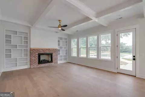 Living - 200 Waters Dr, Ringgold, GA 30736 photo 4 of 4