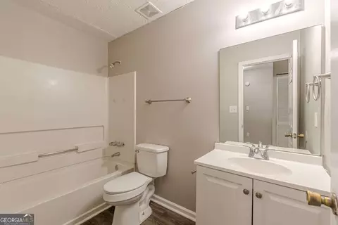 Bath - 402 Bainbridge Dr, Mcdonough, GA 30253 photo 2 of 2