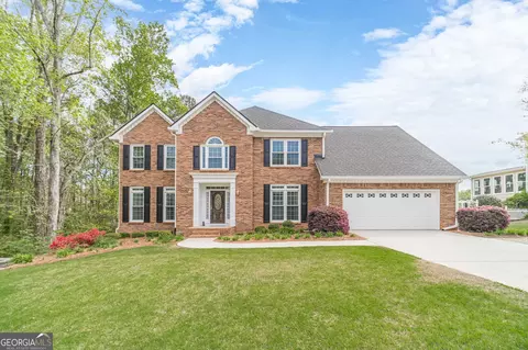 1524 Holly Lake Cir, Snellville, GA 30078