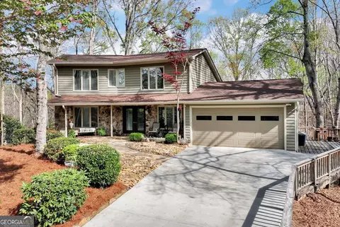 5692 Mallard Xing, Gainesville, GA 30504