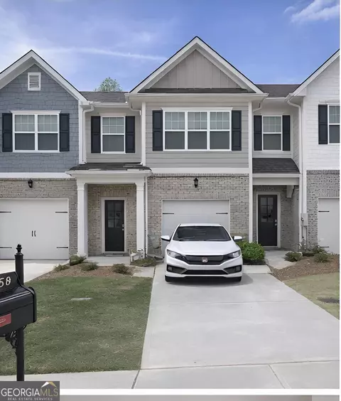68 Chastain Cir, Newnan, GA 30263
