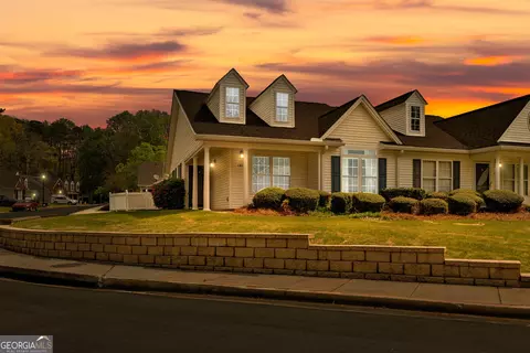 1017 Pinehurst Dr, Peachtree City, GA 30269