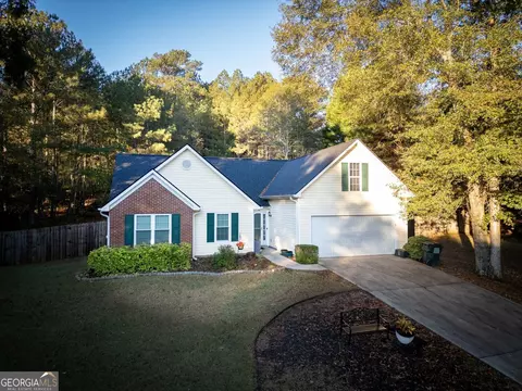 3070 Wedgewood Dr, Monroe, GA 30656