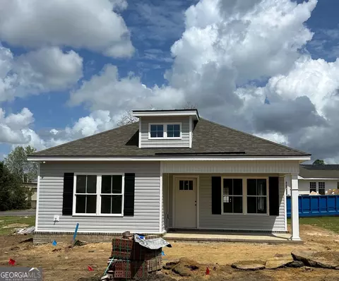 4 Roundtree St, Statesboro, GA 30458
