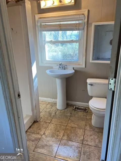 Other - 6 Derrick St, Hampton, GA 30228 photo 4 of 5