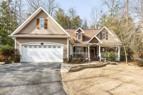 207 Springwood Dr, Clarkesville, GA 30523