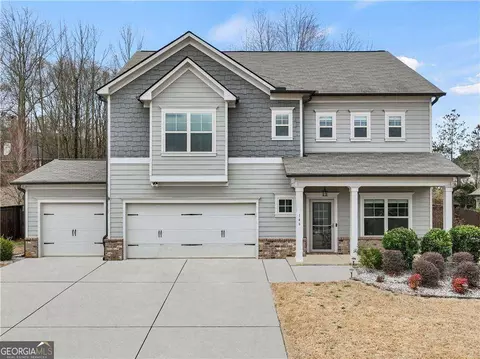 146 Morris Creek Dr, Hoschton, GA 30548