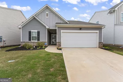 115 N Chesapeake Bay Dr, Locust Grove, GA 30248