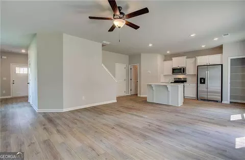 Living - 11635 Brightside Pkwy, Hampton, GA 30228 photo 2 of 5