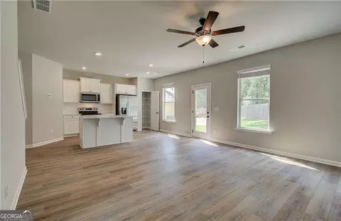 Living - 11635 Brightside Pkwy, Hampton, GA 30228 photo 1 of 5