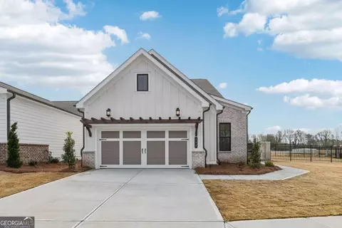 152 Herring Dr, Hoschton, GA 30548