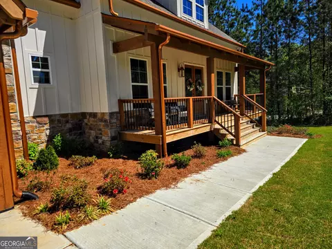 Exterior - 136 Rainey Rd, Temple, GA 30179 photo 10 of 28