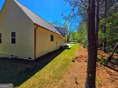 Exterior - 136 Rainey Rd, Temple, GA 30179 photo 21 of 28